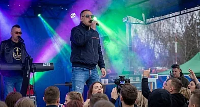 Złota płyta za miłość do Mazur! Grupa Exces wkradła się w serca fanów disco polo