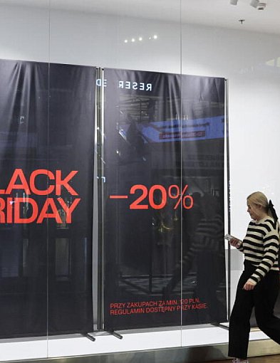 Raport: niemal 72 proc. badanych uważa, że sklepy manipulują przy promocjach w Bla-104961