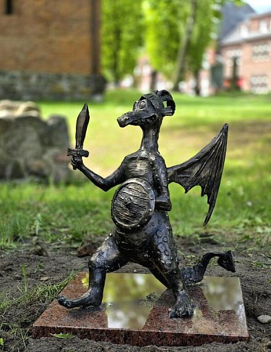 Ostróda: Piąty smok pojawił się w mieście. Tym razem to smok rycerz!