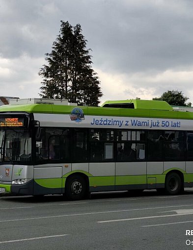 Ostródzka komunikacja miejska w liczbach. Autobusy przejechały niemal pół mln km.