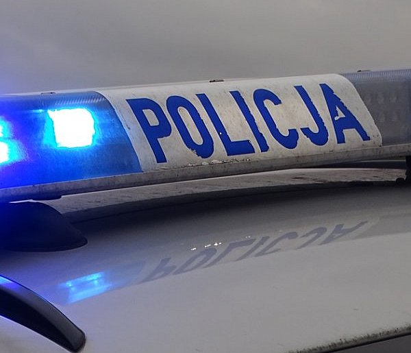 10 kolizji, 3 nietrzeźwych i kierowcy bez uprawnień czyli weekend na drogach-103917
