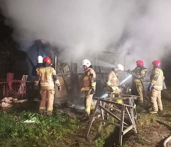Nocna tragedia w gm. Morąg! W pożarze zginął 60-letni mężczyzna-104348