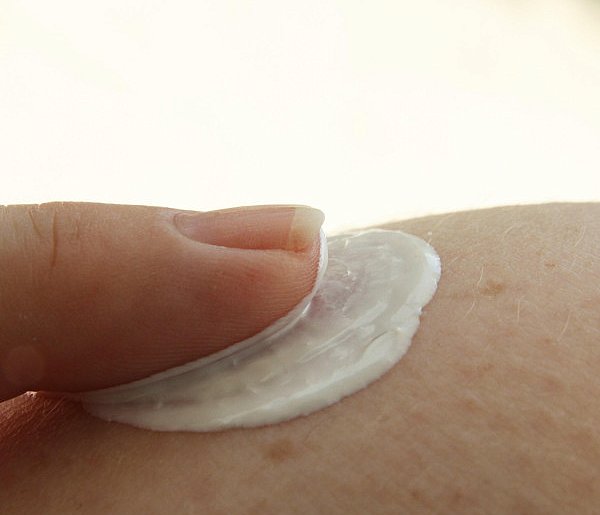 Skażony kosmetyk w sprzedaży! GIS wydał pilne ostrzeżenie-106116