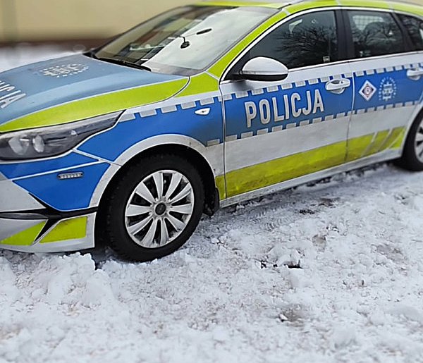 Nocne zderzenie BWM z BMW w okolicy miejscowości Dury w gm. Morąg.-106525