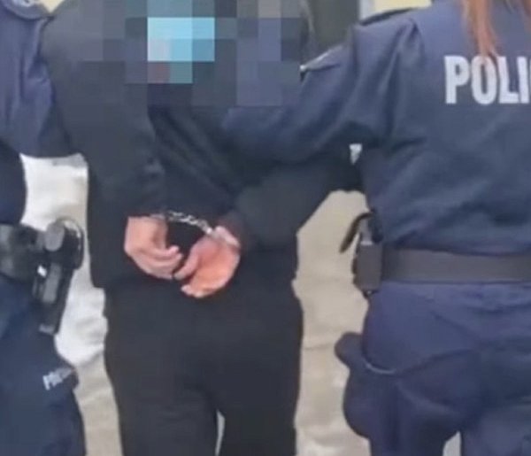 Ostróda: Recydywista aresztowany za kradzież miedzianych przewodów