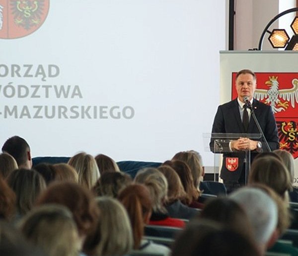 Pokolenie płatków śniegu - młodzi ludzie na rynku pracy
