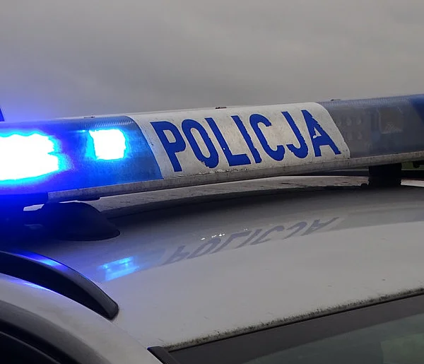 Olsztyn: Gorące uczucie kosztowało zatrzymanie prawka, wysoki mandat i punkty karn