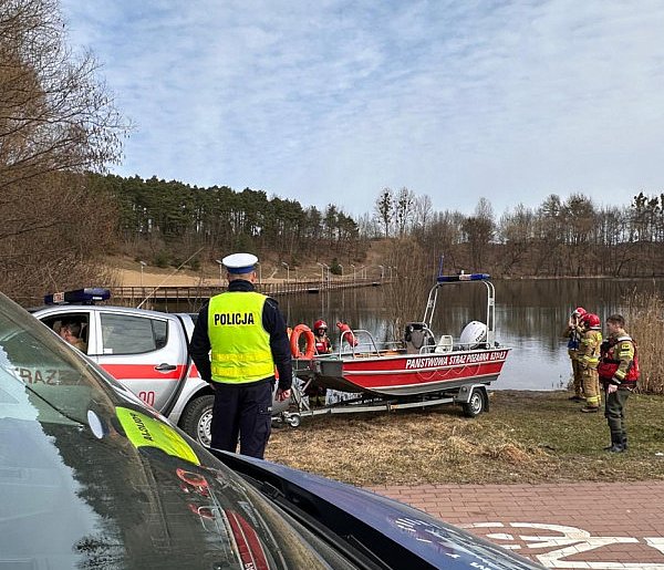 Ostróda: Nad Jeziorem Sajmino trwają poszukiwania zaginionego Ostródzianina