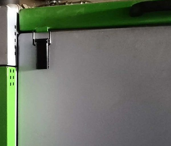 Została z długami! Uwaga na oszustów podszywających się pod Czyste Powietrze