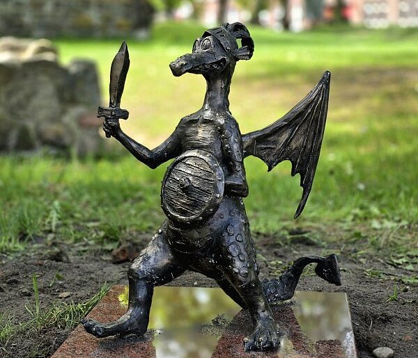 Ostróda: Piąty smok pojawił się w mieście. Tym razem to smok rycerz!