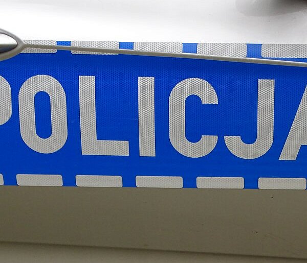 Powiat ostródzki: Wyłudził od 60-latki prawie 100 tysięcy zł, 2 inne próby oszustw