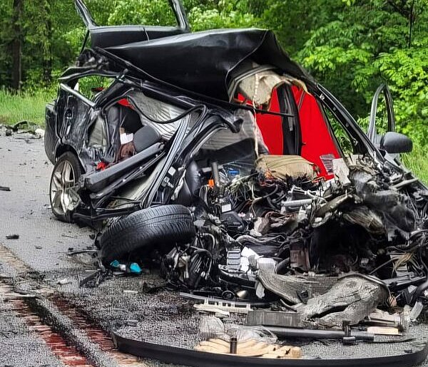 Tragiczne zderzenie osobówki z ciężarówką na DK16 w regionie! Nie żyje 34-latek