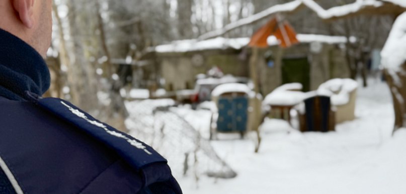 Silne mrozy w regionie. Policjanci apelują o czujność