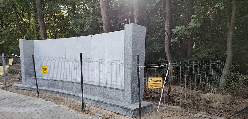 Jest zamówienie na budowę kolejnych dwóch kolumbariów na cmentarzu przy ul.