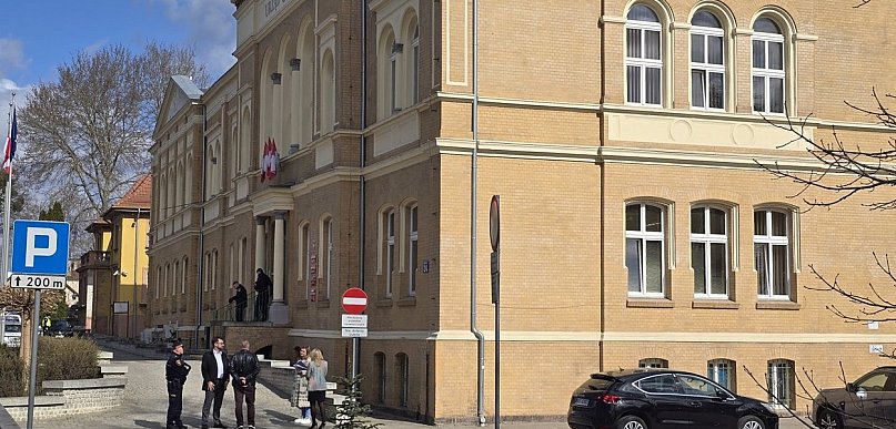 Uwaga! Alarm w Urzędzie Miejskim – sytuacja opanowana, urząd ponownie otwarty