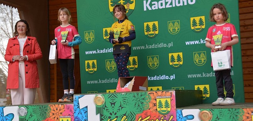 Młodzi kolarze z Ostródy błyszczą w Kadzidle. Medale i mocne występy