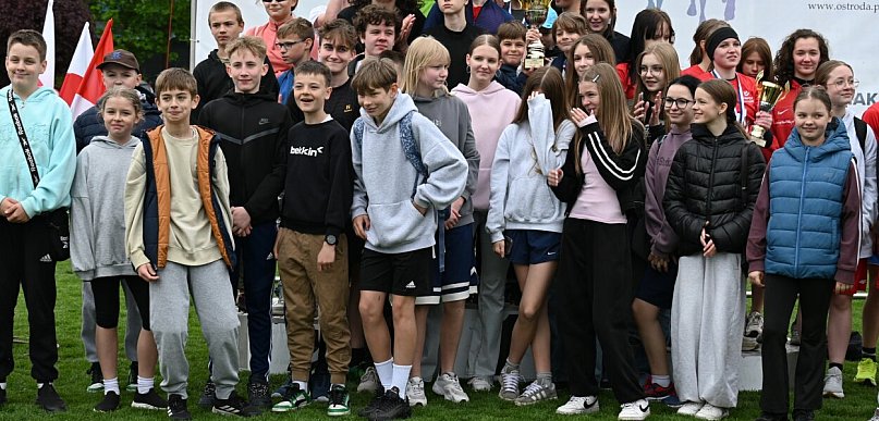 Młodzi biegacze opanowali stadion w Ostródzie! Emocje i triumf SP3