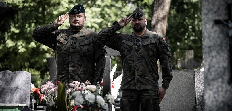 W Dniu Weterana pamiętali o poległych kolegach - P. Ciesielskim i B. Gibasie