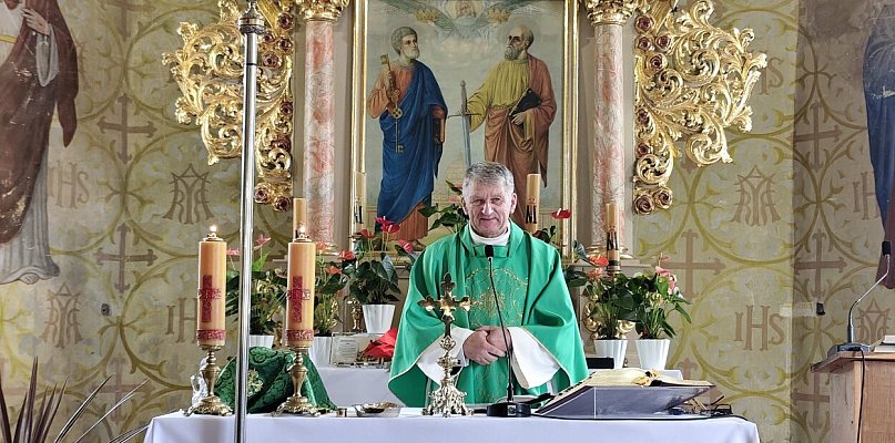 Durąg: Parafianie podziękowali proboszczowi za dwie dekady posługi w parafii