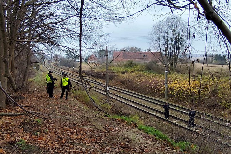 Tragedia na torach pod Ostródą! Zginęła kobieta!