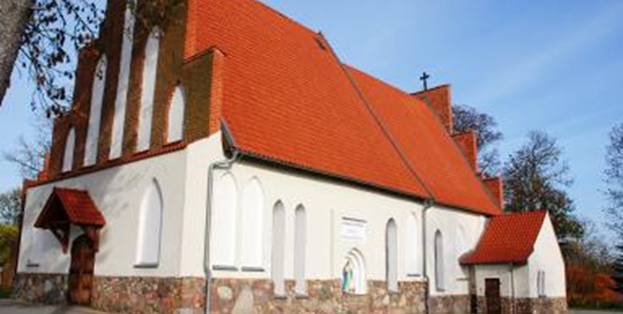 Foto:   Parafia Rzymskokatolicka p.w. Chrystusa Króla w Jarnołtowie