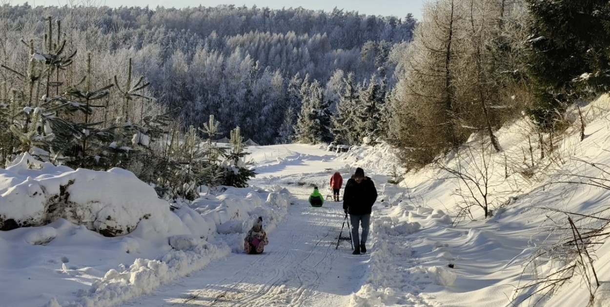 Druga tura ferii zimowych z nieustępującymi ujemnymi temperaturami i mroźną aurą