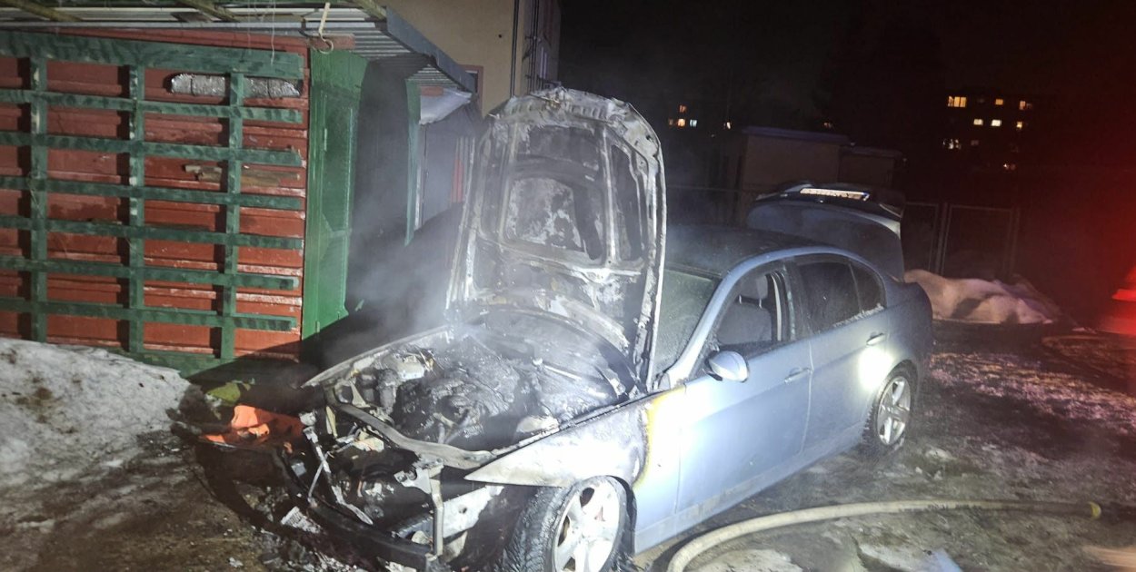 Ostróda: Pożar samochodu osobowego na ul. Żeromskiego