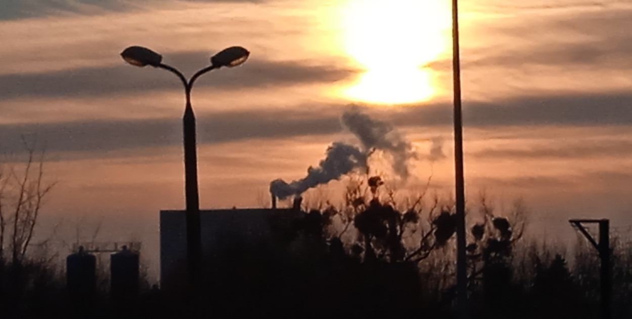 Ostróda: Czy dron zakupiony przez Miasto będzie sprawdzał to, czym palimy?