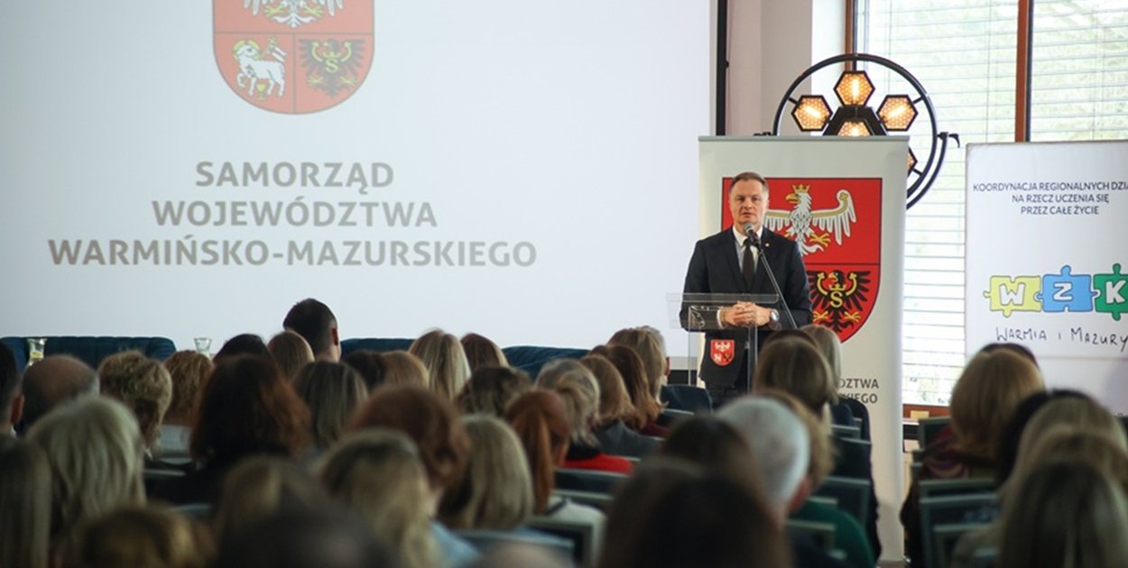 Pokolenie płatków śniegu - młodzi ludzie na rynku pracy