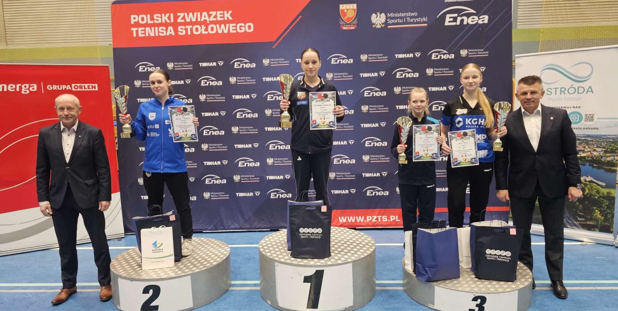 Julia Szarmach na podium Grand Prix Polski Kadetek w Ostródzie!
