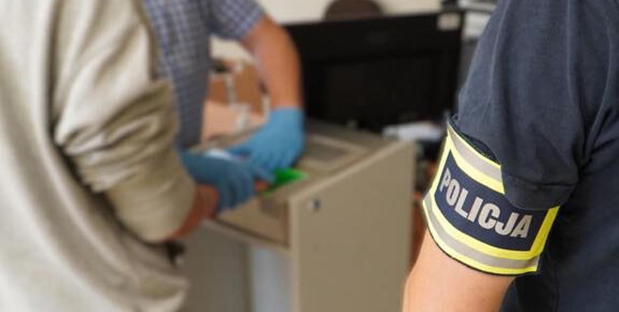 Ostróda: Dwóch poszukiwanych listem gończym w rękach policji. Jeden sam przyszedł