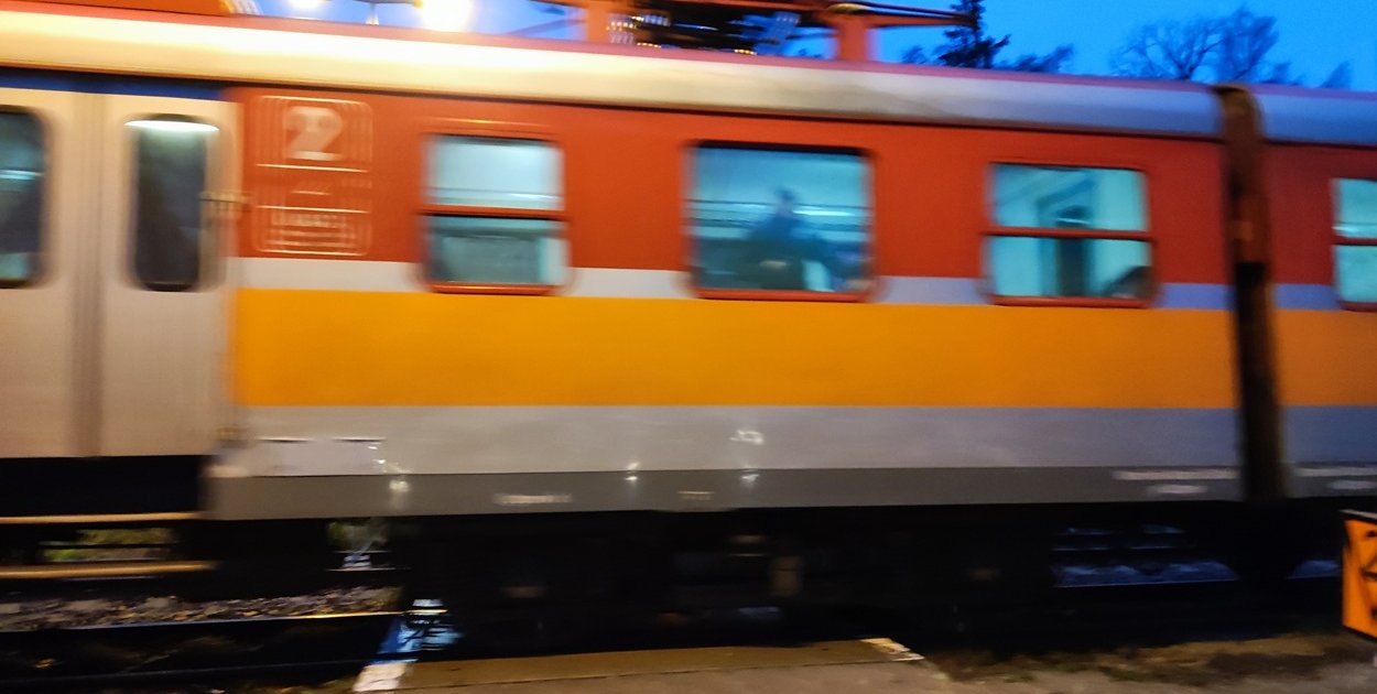 Kolejna tragedia na torach w regionie! Potrącenie człowieka! Zablokowany ruch kole